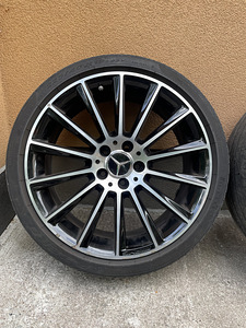 Оригинальные диски Mercedes-Benz AMG 19" (8 фото из 8)