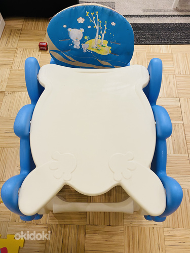 Детский столик со стульчиком (фото #1)
