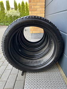 235/45 R20 MICHELIN X Ice North 4 SUV (3 foto / 4)