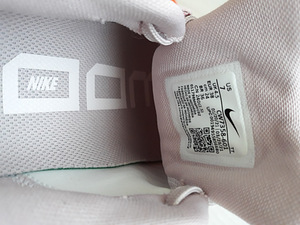 Nike Air Zoom Pegasus CW7358 naiste jooksujalatsid (3 foto / 3)