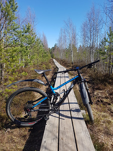 Maastikuratas meestele täisvedrustus bh lynx 4.8 (1 foto / 4)