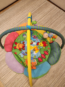 Игровой коврик (2 фото из 5)