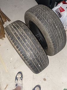 Goodyear 225/65/17 M+S Б/у шины 2шт 5-6мм