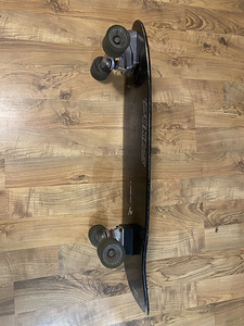 YOW Dark Pukas Surfskate (4 foto / 5)