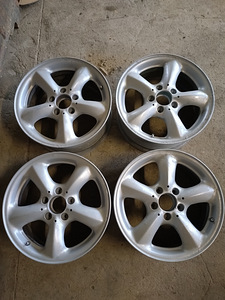 Mercedes-Benz SLK R170 оригинальные 16" диски (1 фото из 4)