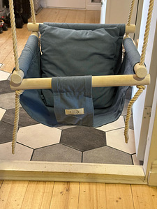 Качели для детей (1 фото из 3)