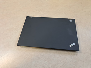 LENOVO P53 I7-9850H/16GB/512GB/Quadro T1000/15,6 Fullhd IPS (2 foto / 2)