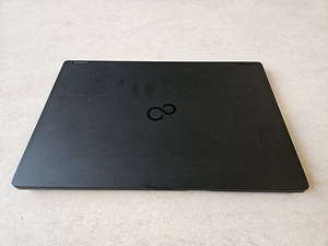 Fujitsu Lifebook U7510 I5-10310U/16GB/512GB/15.6 FullHD (2 фото из 2)