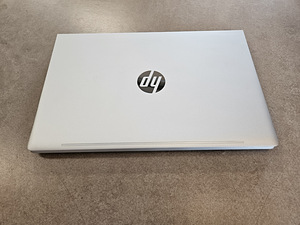 HP Probook 440 G8 i5 8GB 256GB 14,0 FullHD IPS (2 foto / 2)