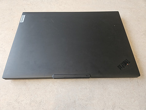 Lenovo ThinkPad T16 Gen 3 Ultra 5 135U 16GB 512GB 16" WUXGA (2 foto / 2)