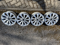 Audi 2018a. Оригинальные 17-е колеса