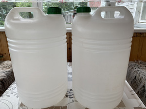 Kanister 25L,valge(vedelatele toiduainetele). (1 foto / 1)