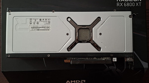 AMD Radeon RX 6800 XT 16GB (2 foto / 5)
