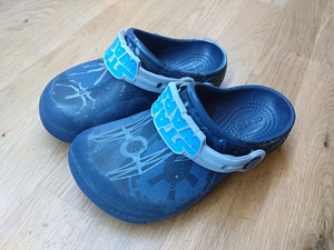Crocs plätud C11