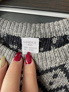 Свитер для мальчика Lindex s.122/128 (3 фото из 3)
