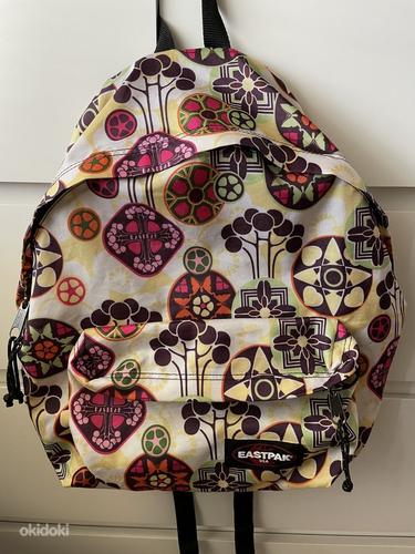 Красочный рюкзак eastpak (фото #1)