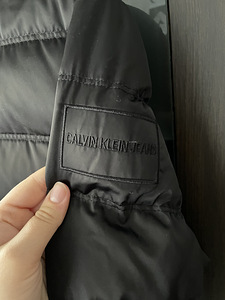 Calvin Klein naiste sulemantel s.L (2 foto / 6)