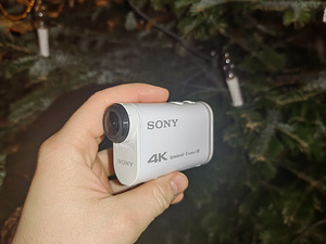 Sony fdr-x1000r (1 foto / 3)