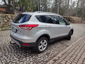 Ford Kuga 2016a. 2.0 bensiin (3 foto / 8)