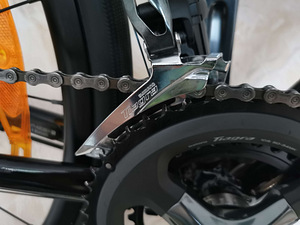 Trek Domane AL 4 Gen 3 (4 foto / 5)
