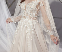 Очень красивое свадебное платье S Цена магазина 750 евро
