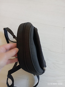 Небольшой рюкзак (2 фото из 3)