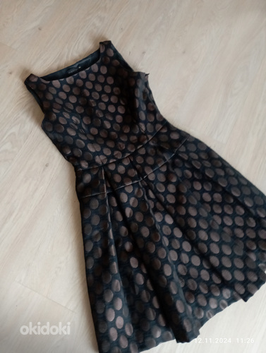 Monton ilus kleit 36 S