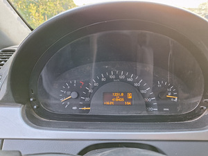 Mercedes Benz Viano (5 foto / 11)