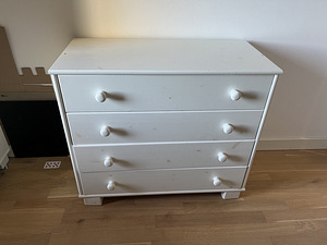 Lastetoa mööbli komplekt (2 foto / 3)