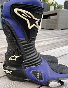 Mootorratta saapad Alpinestar 45 (3 foto / 4)