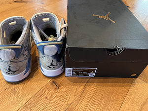 Müüa kasutatud Air Jordan 6 Retro (GS), nr EU 38,5 (2 foto / 7)