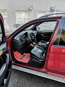 BMW x5 4.8is (10 foto / 13)