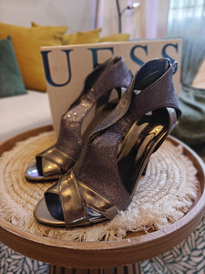 Туфли Guess размер 39 (1 фото из 4)