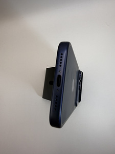 iPhone 17 pro 256Gb Deep Blue (10 foto / 10)