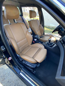BMW e46 touring 330d manuaal (10 foto / 14)