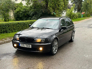 BMW e46 touring 330d manuaal (2 foto / 14)
