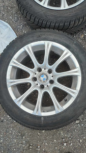 Диски BMW 5x120 + как новые ламели Goodyear 225/50/17 (3 фото из 8)