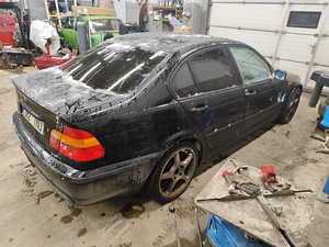 BMW 318i manuaal, üv 04.2024 (10 foto / 11)