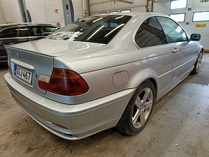 BMW e46 coupe 330ci 170kw (4 foto / 6)