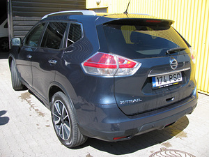 Продается Nissan X-Trail (3 фото из 6)