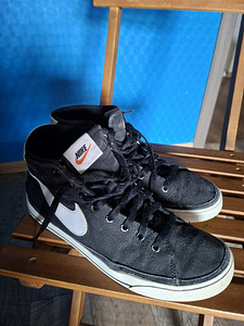 Nike tossud 40 (1 foto / 3)