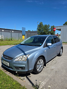 Ford Focus 2, 1,6 бензин, 74 кВт, 12.2007 г. (1 фото из 6)