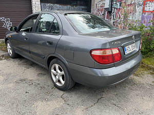 M: Nissan Almera (4 foto / 15)