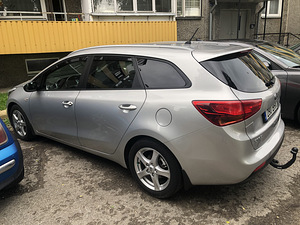 KIA CEE'D 1,6 Sportswagon (83.525 km) (3 foto / 15)