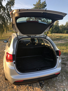 KIA CEE'D SPORTSWAGON 1.6 GDi (84.600km) (10 foto / 10)