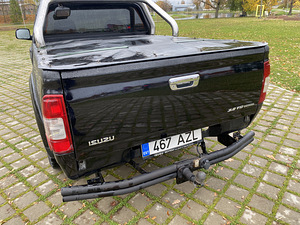 Isuzu D-Max 3.0 96kw (6 foto / 15)