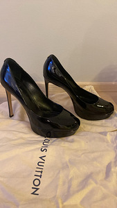 Louis Vuitton 39,5 nr. Origin. (1 foto / 6)