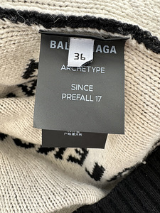 Balenciaga kampsun, origin. (5 foto / 9)