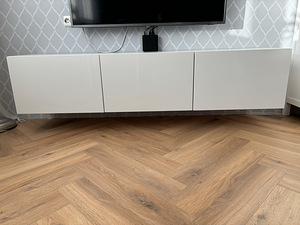 Ikea Bestå tv alune kapp (1 foto / 3)