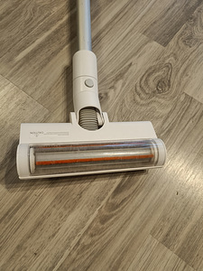 Пылесос Xiaomi mi vacuum light (2 фото из 4)